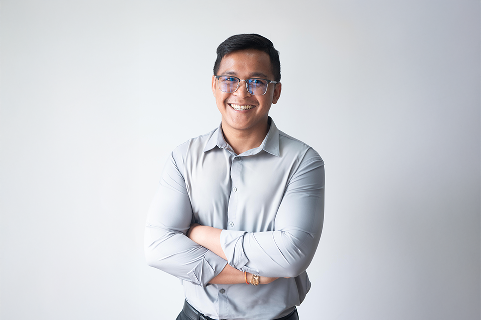 Everyone makes you feel comfortable